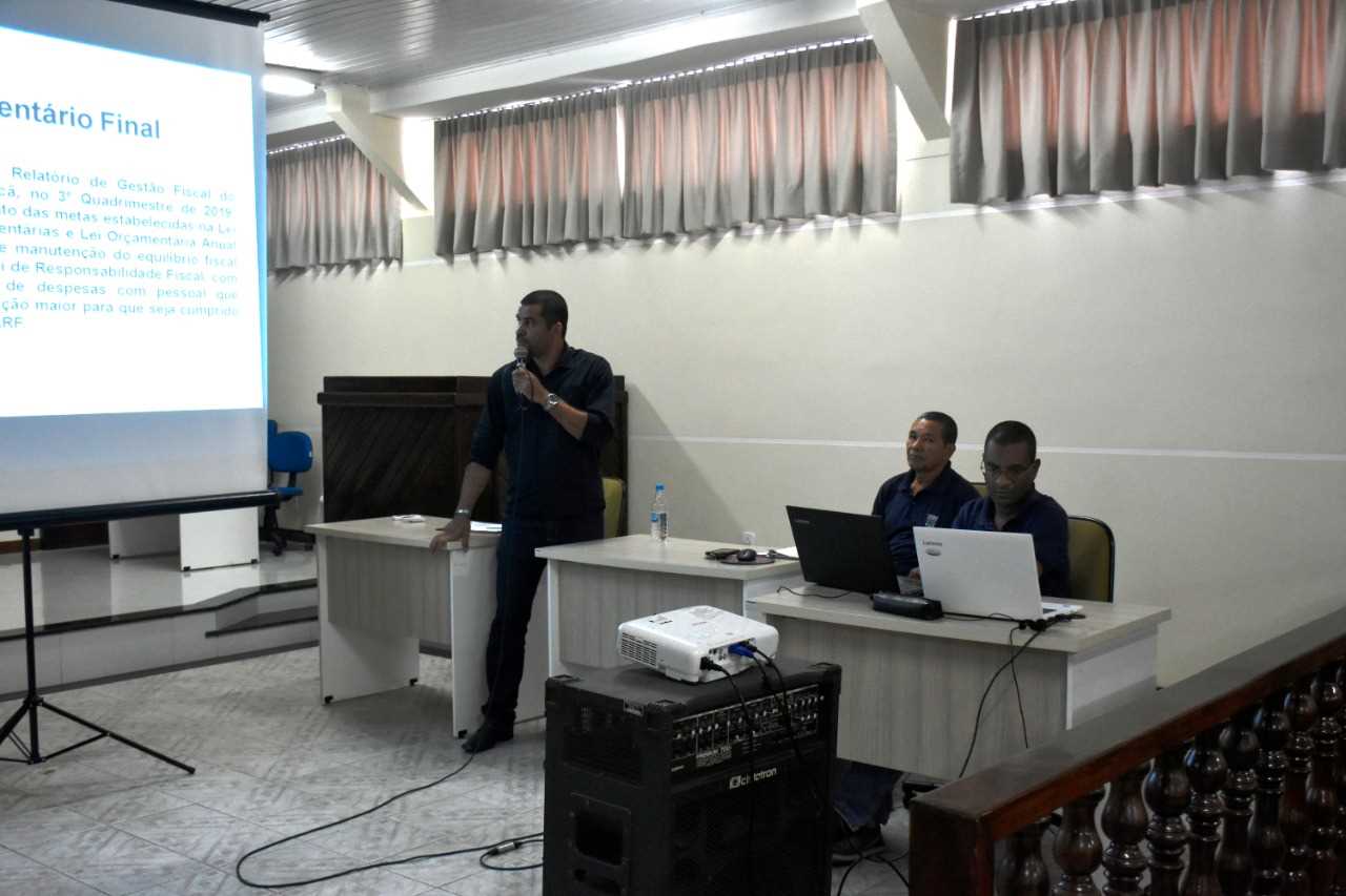 Camacã: Prefeitura realiza Audiência Pública referente ao 3º Quadrimestre de 2019
